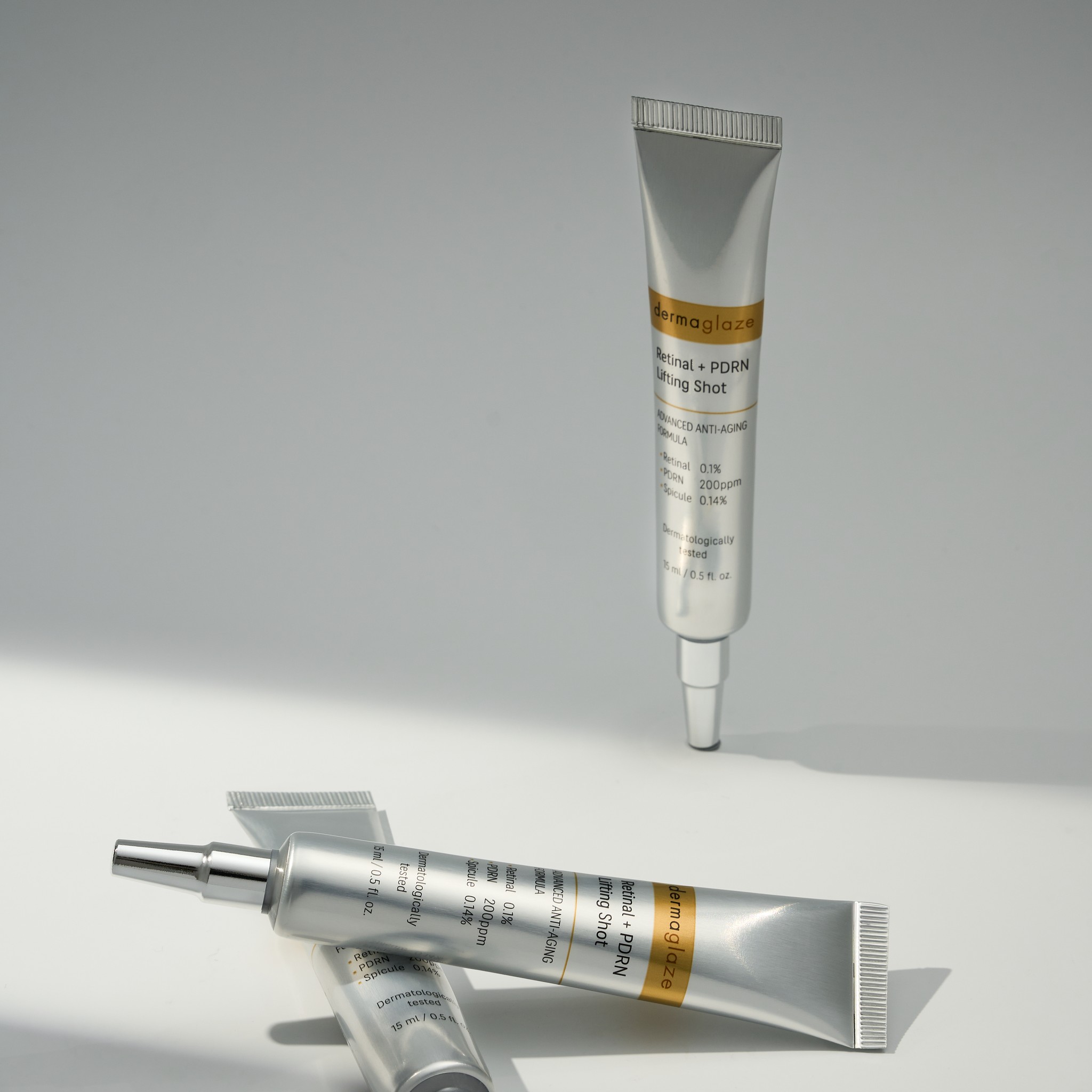 Retinal+PDRN Lifting Shot tubes in the studio
